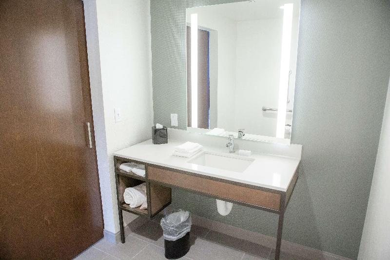 Hilton Garden Inn Corning Downtown image