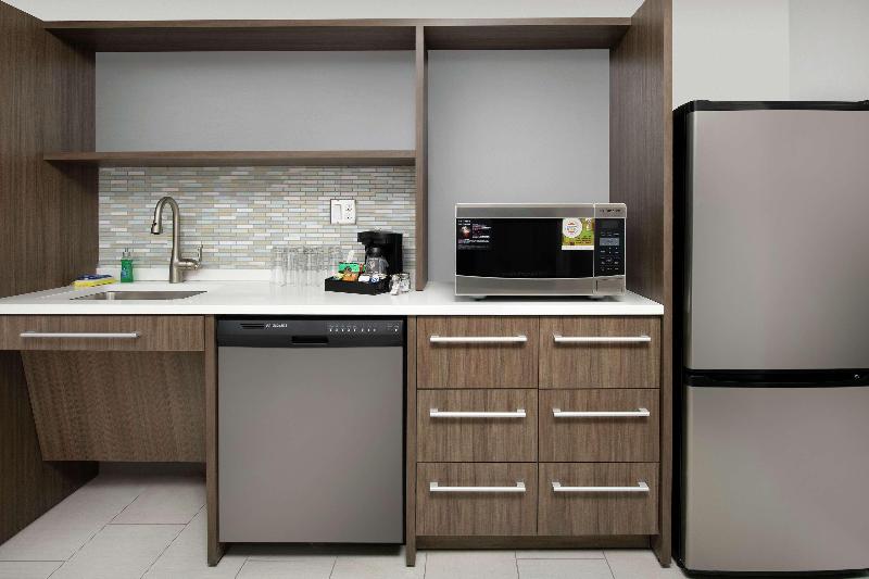Home2 Suites By Hilton Longmont image