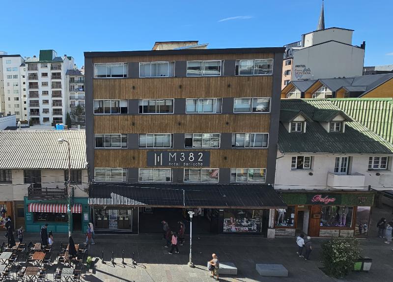 M382 Hotel Bariloche
