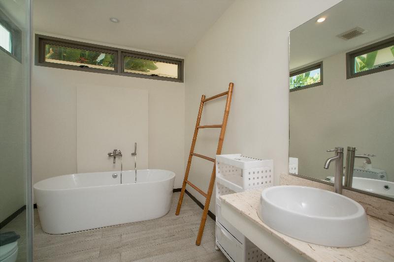 Laem Ka Residence by Tropiclook image