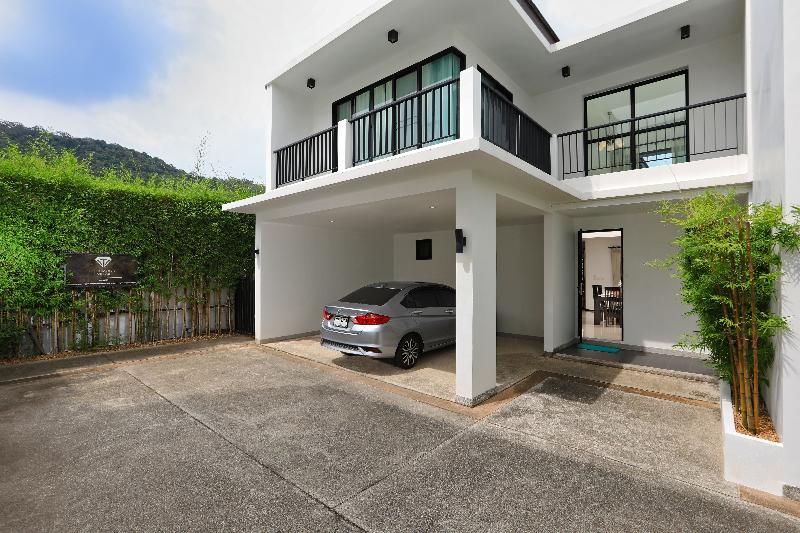 Thaimond Residence by TropicLook image
