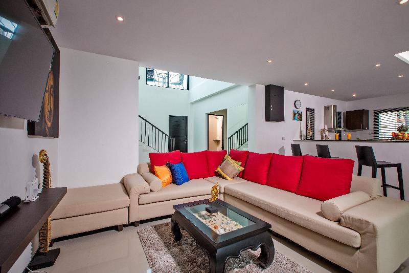 Thaimond Residence by TropicLook image