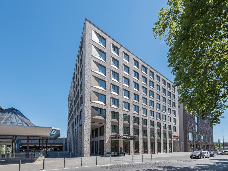 Hampton by Hilton Frankfurt City Centre East image