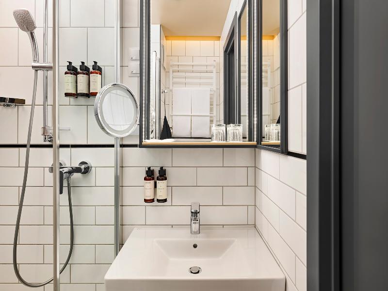 voco Budapest D8 by IHG image