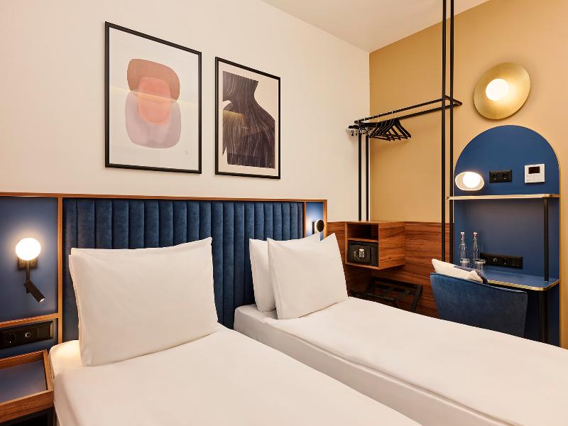 voco Budapest - D8 by IHG image