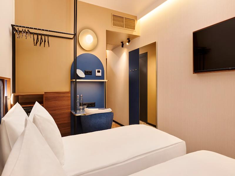 voco Budapest - D8 by IHG image