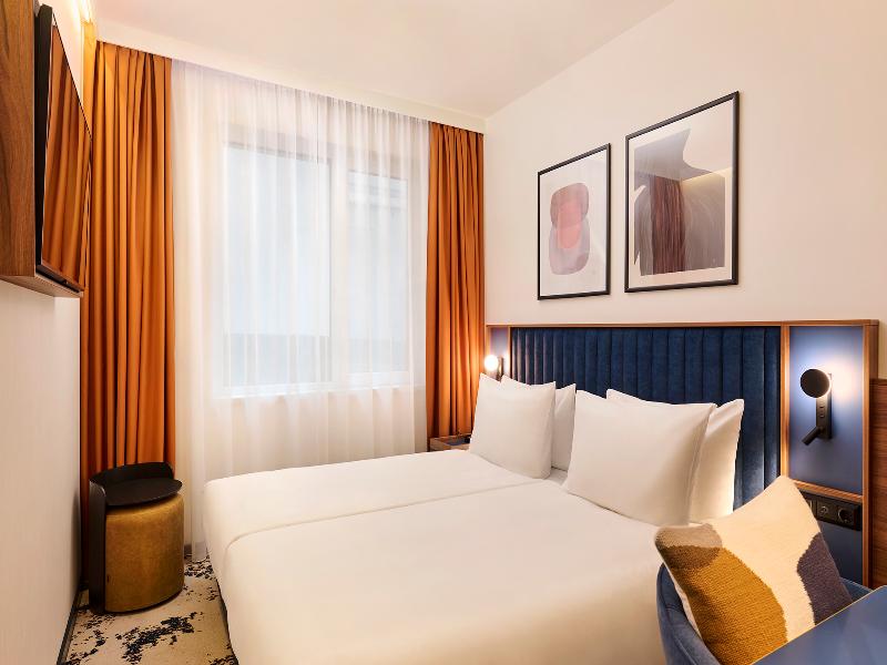 voco Budapest - D8 by IHG image