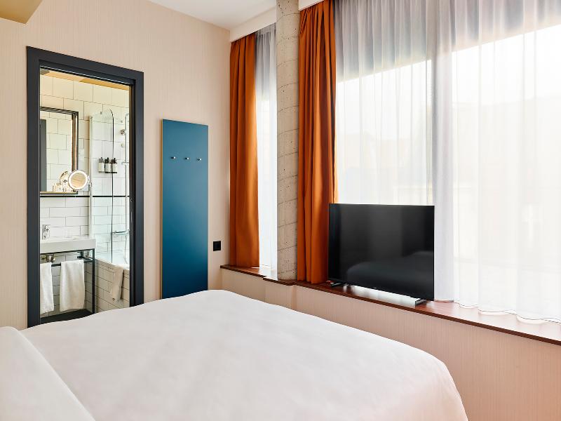 voco Budapest - D8 by IHG image