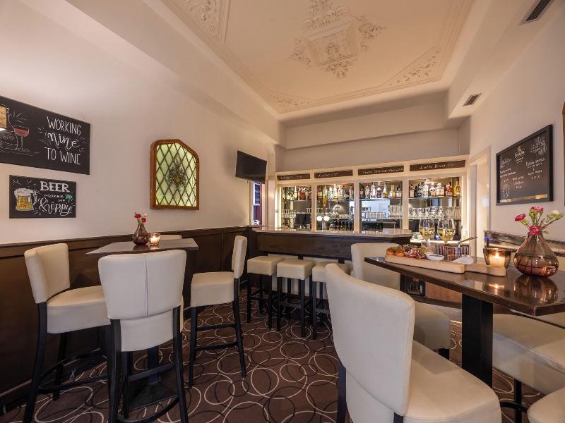 Tulip Inn Hilversum Mediapark image