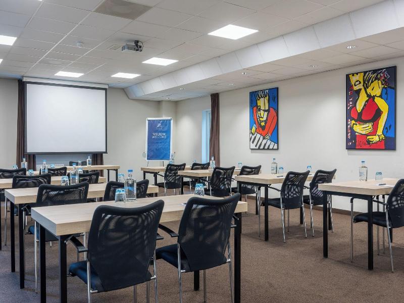 Tulip Inn Hilversum Mediapark image