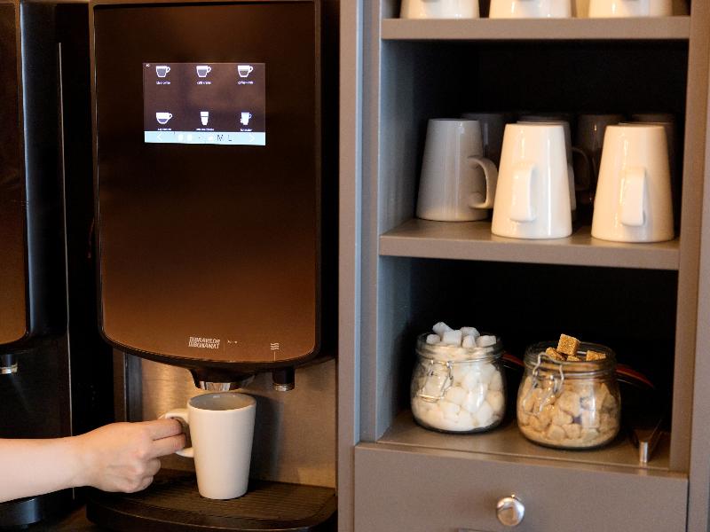 Thistle Express London Luton image
