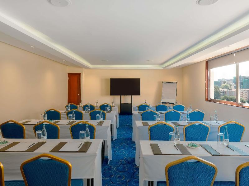 Mövenpick Hotel & Residences Nairobi image