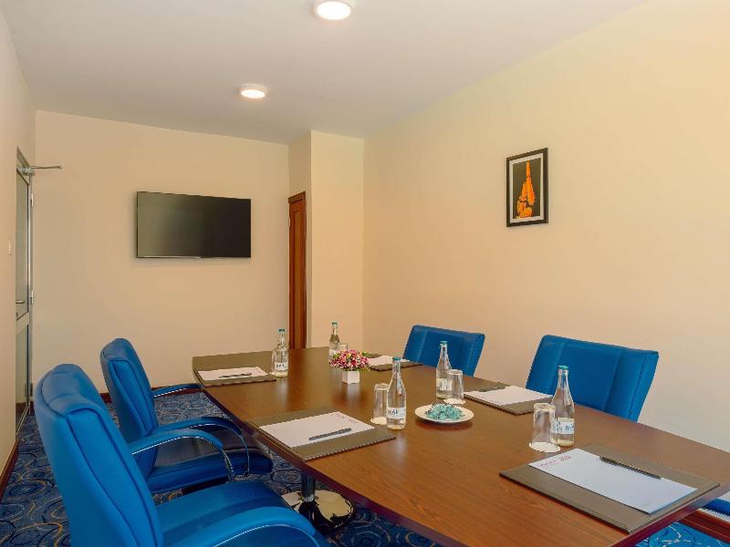 Mövenpick Hotel & Residences Nairobi image