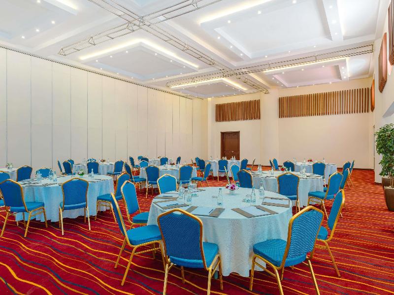 Mövenpick Hotel & Residences Nairobi image