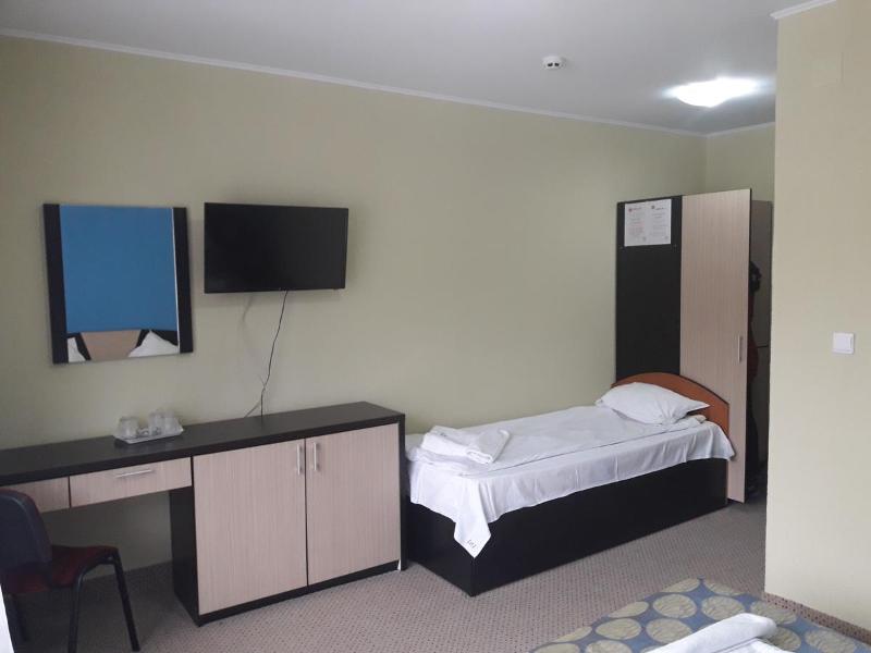 Iri Busteni Hotel image