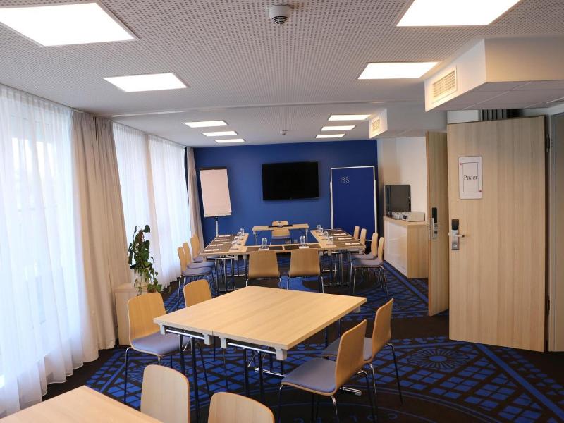 IBB Blue Hotel Paderborn image