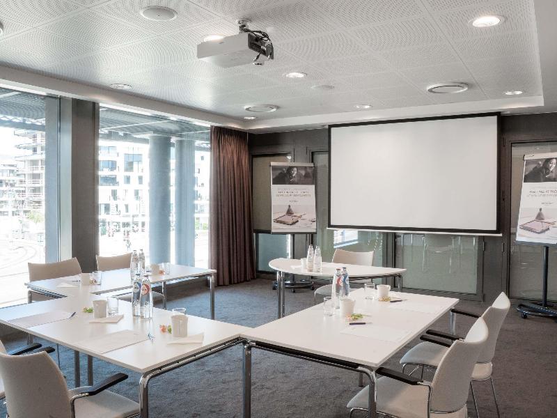 Hotel Mercure Blankenberge Station image