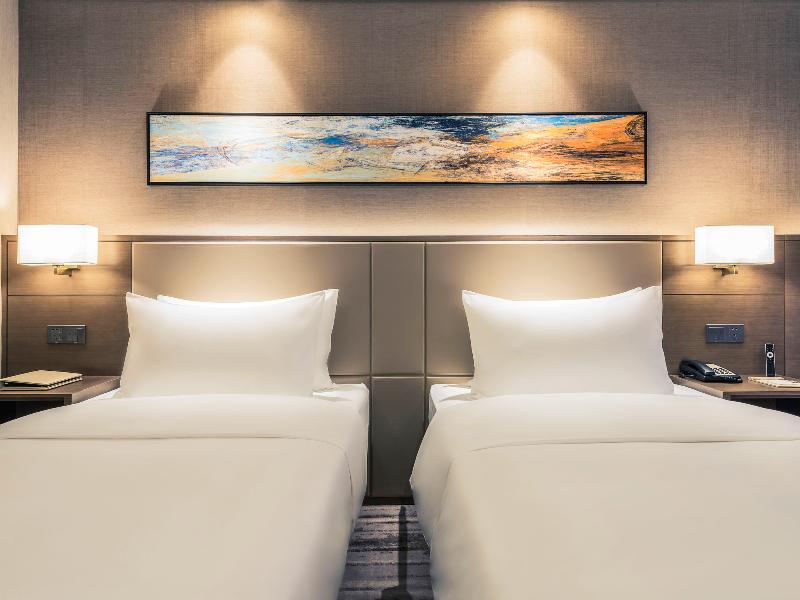 Deluxe Room with 2 single beds