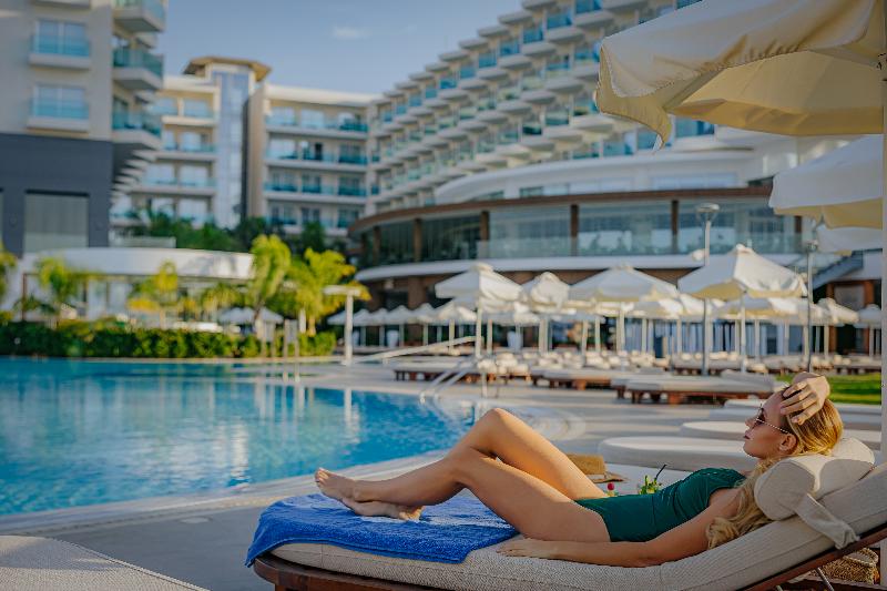 Nissiblu Beach Resort image