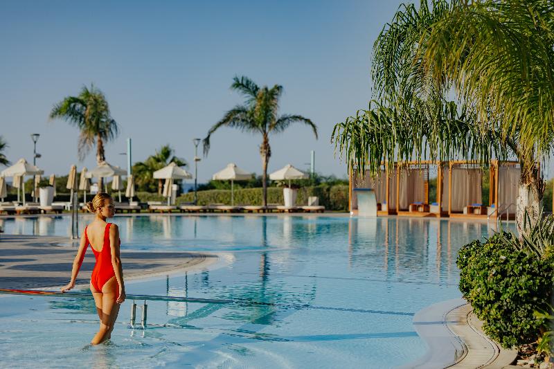 Nissiblu Beach Resort image