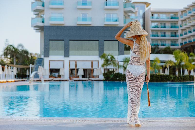 Nissiblu Beach Resort image