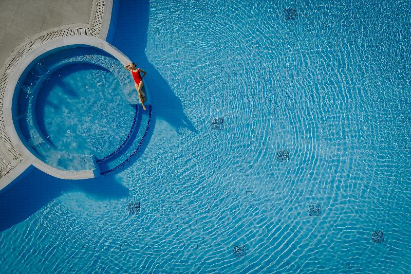 Nissiblu Beach Resort image