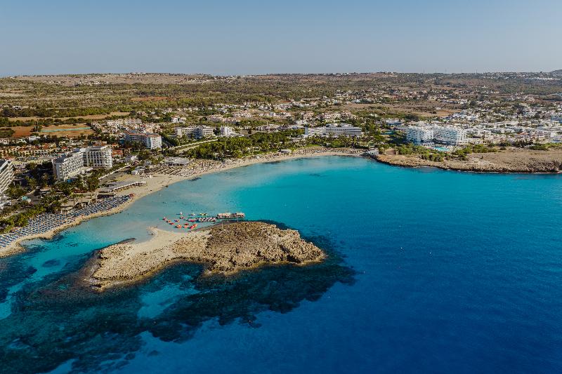 Nissiblu Beach Resort image