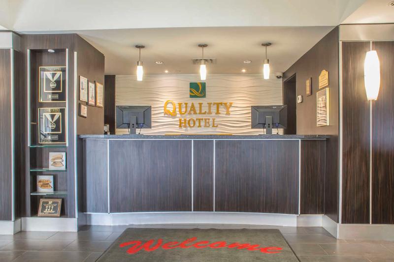 Quality Hotel Burlington — photo 4