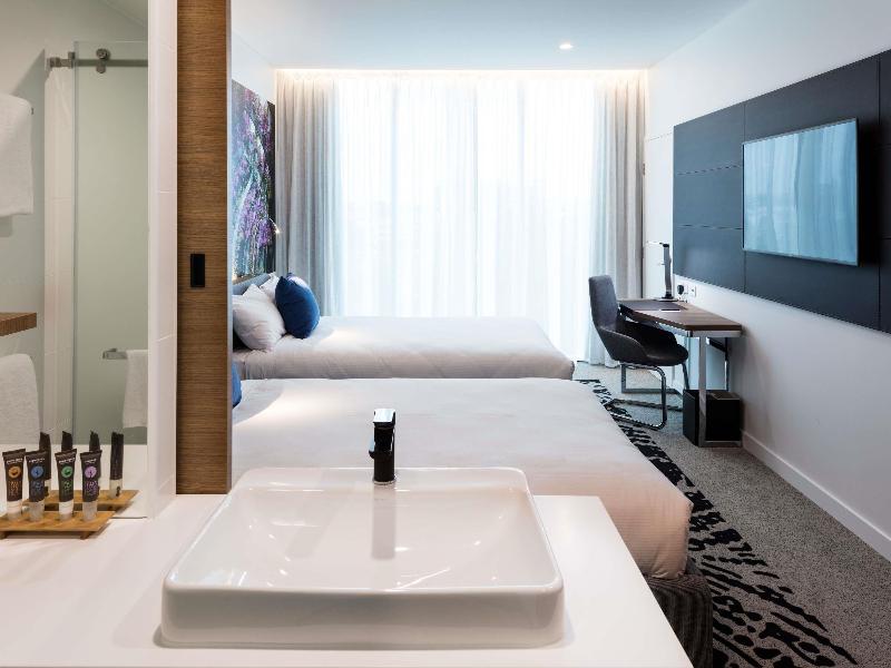 Novotel Brisbane South Bank image