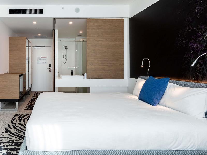 Novotel Brisbane South Bank image