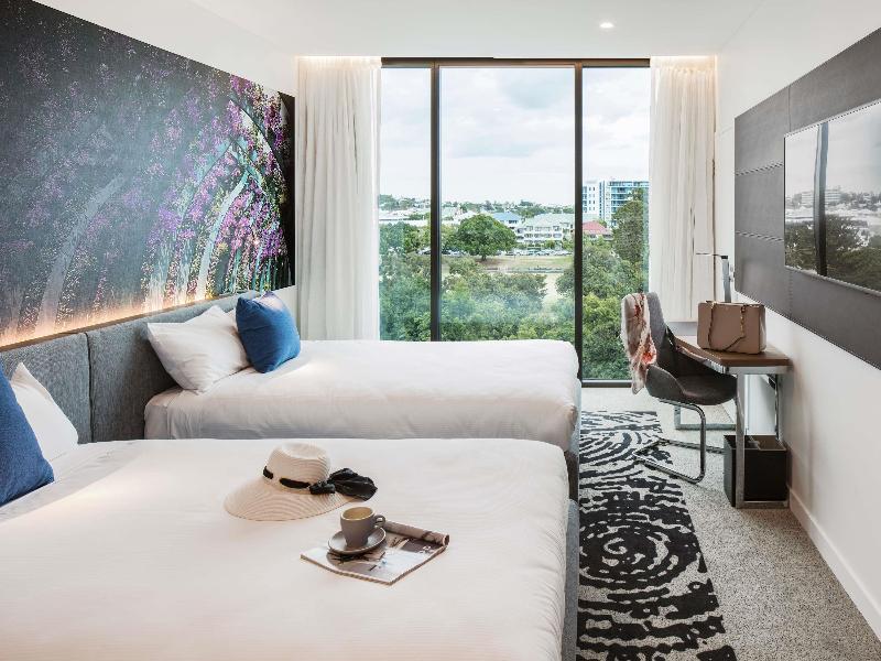 Novotel Brisbane South Bank image