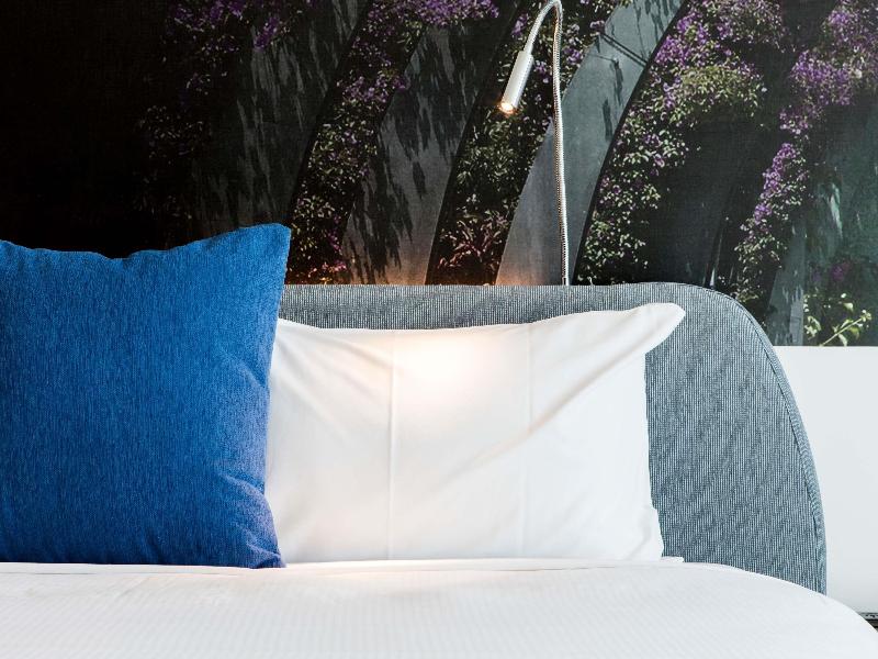 Novotel Brisbane South Bank image