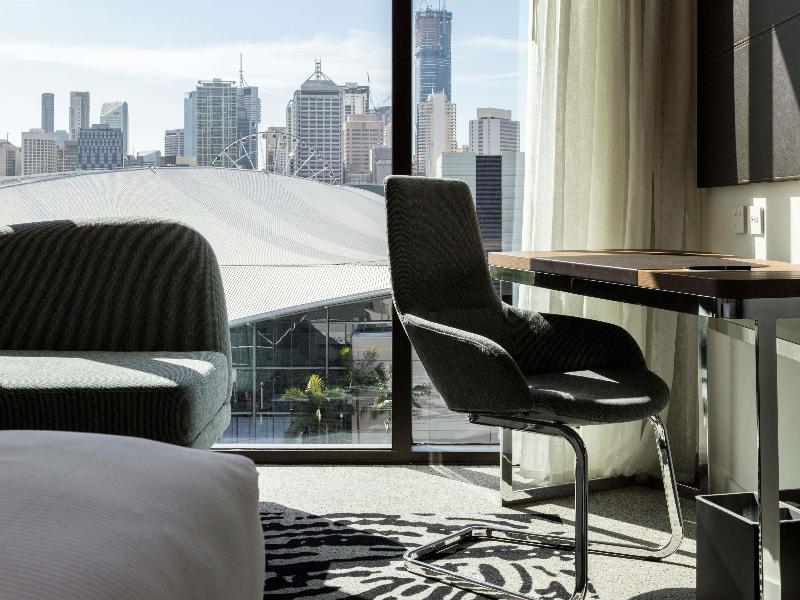 Novotel Brisbane South Bank image