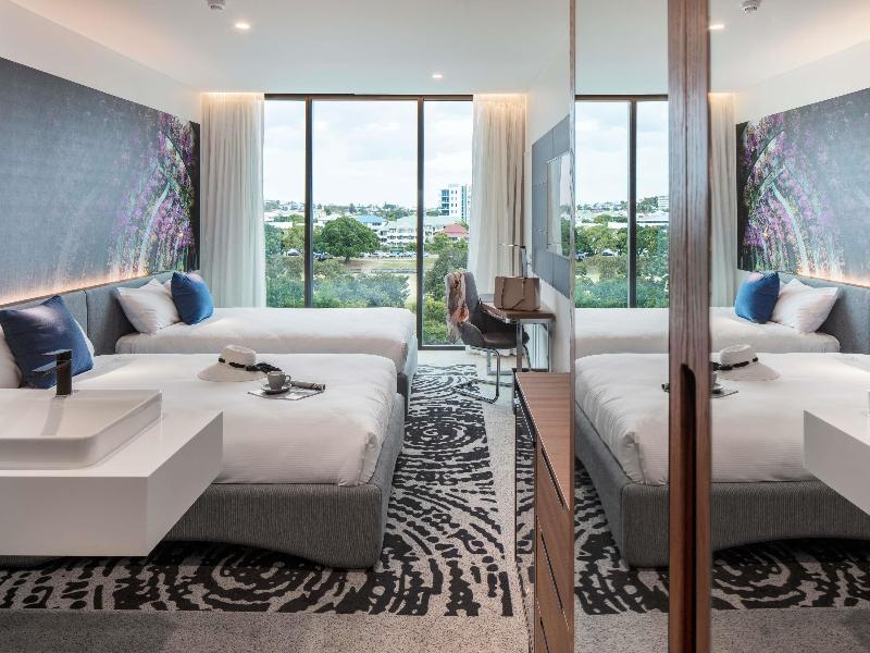 Novotel Brisbane South Bank image