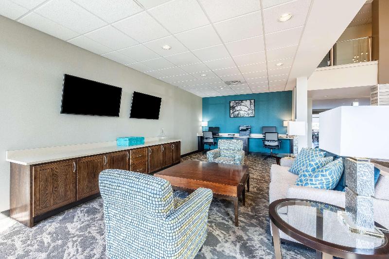 Best Western Plus Bolivar Hotel & Suites image