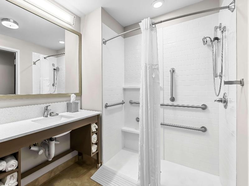 Best Western Plus Bolivar Hotel & Suites image