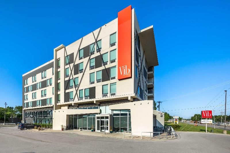 Vīb Best Western Springfield image