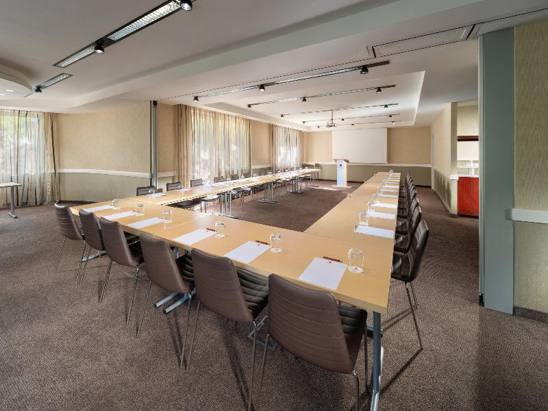 Mamaison Hotel Andrassy Budapest image