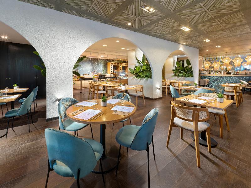 Mamaison Hotel Andrassy Budapest image