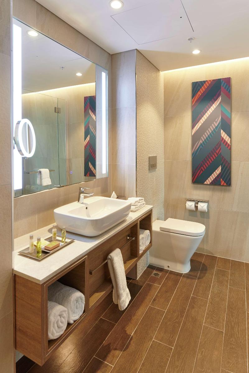 DoubleTree by Hilton Perth Northbridge image