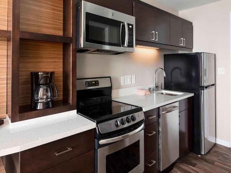 Towneplace Suites Louisville Northeast image