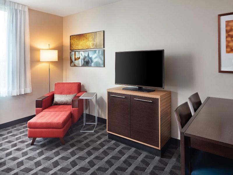 Towneplace Suites Louisville Northeast image