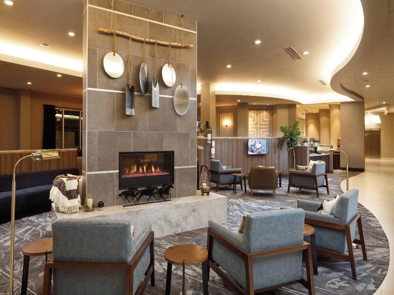 Fairfield Inn & Suites Louisville Northeast image