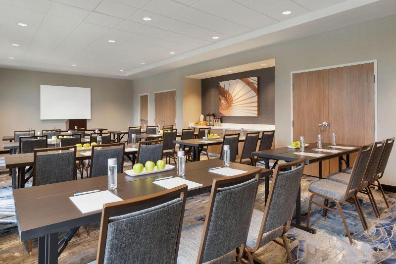 Fairfield Inn & Suites Boulder Longmont image