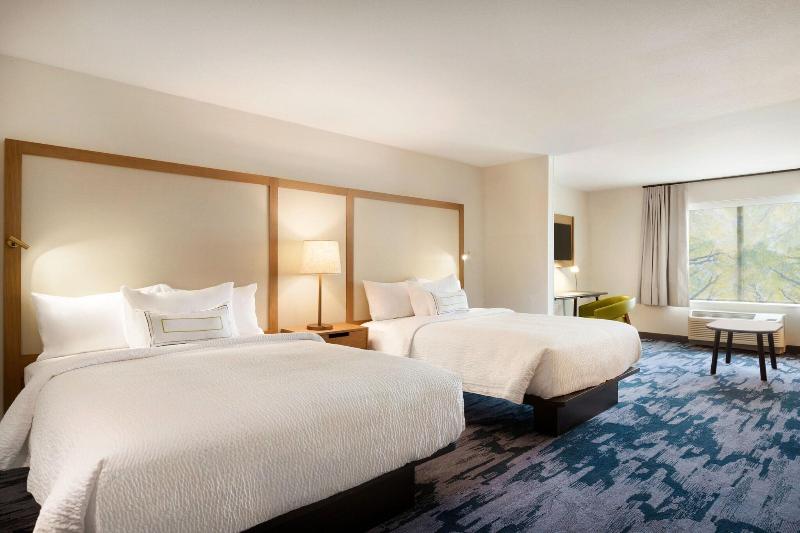 Fairfield Inn & Suites Boulder Longmont image