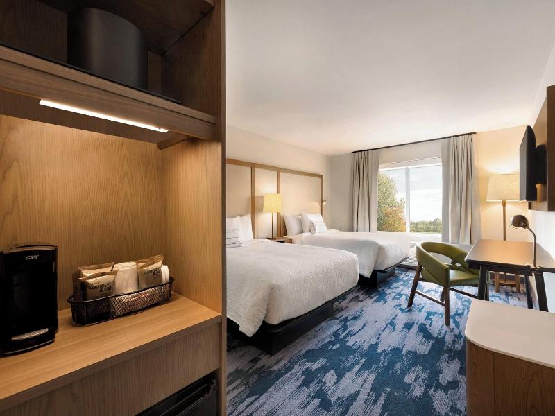 Fairfield Inn & Suites Boulder Longmont image