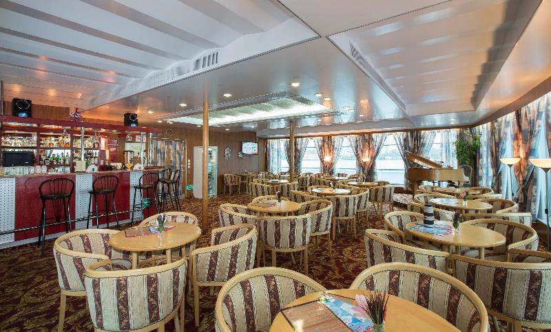 Hotel Flotel M.S. Radischev