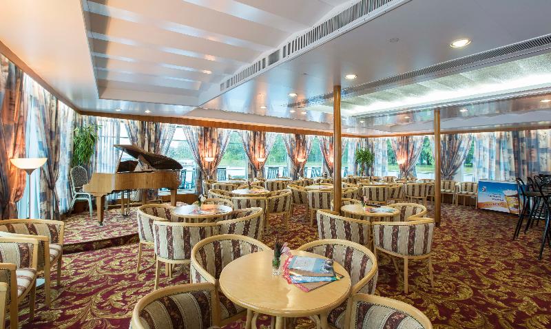 Hotel Flotel M.S. Radischev