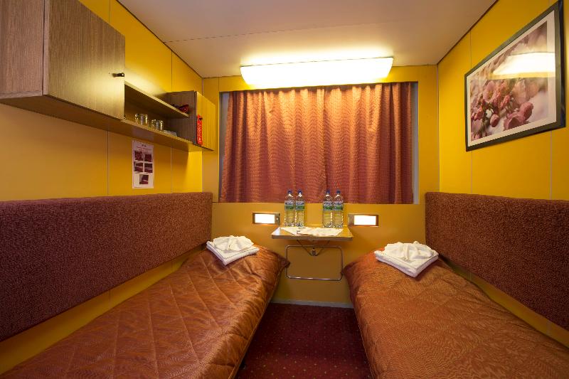 Hotel Flotel M.S. Radischev