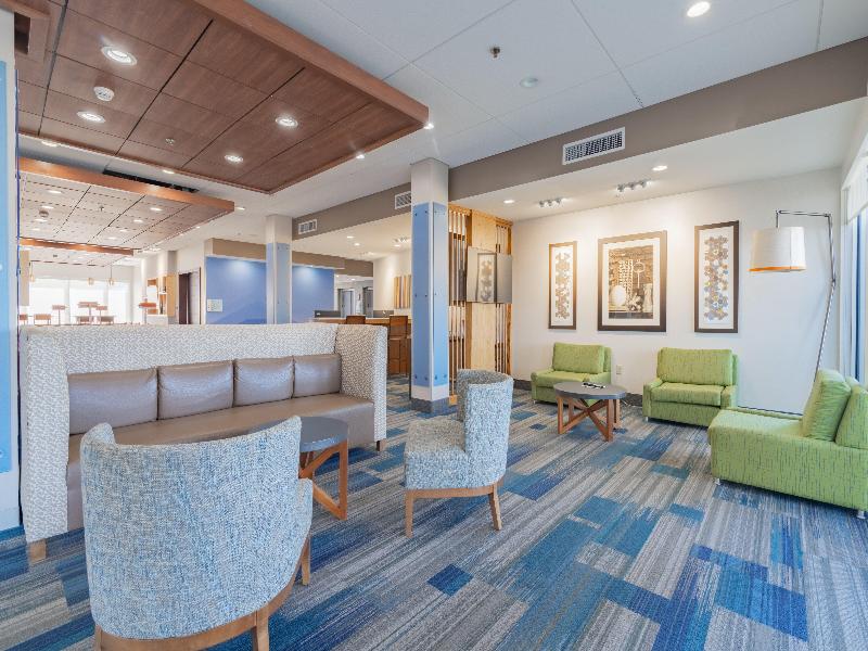 Holiday Inn Express Marion